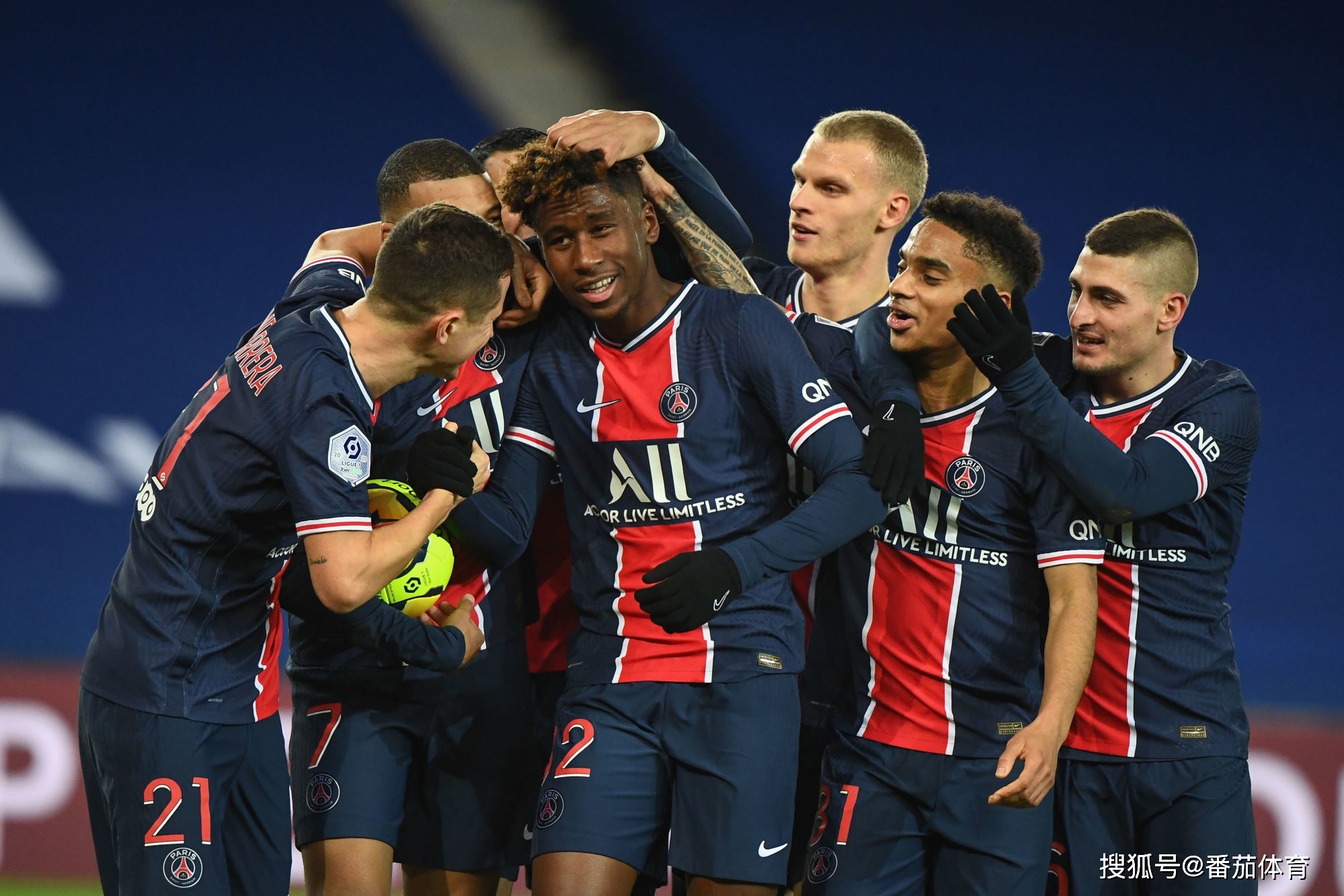 却暂被压在 却暂被压在